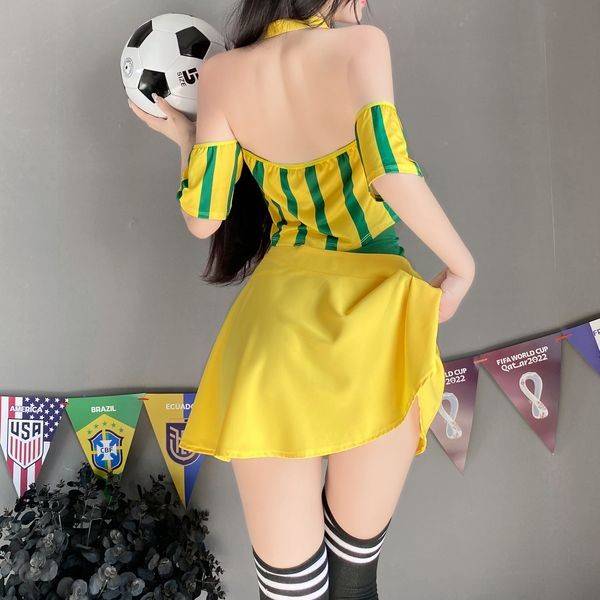 Yellow shirt + skirt
